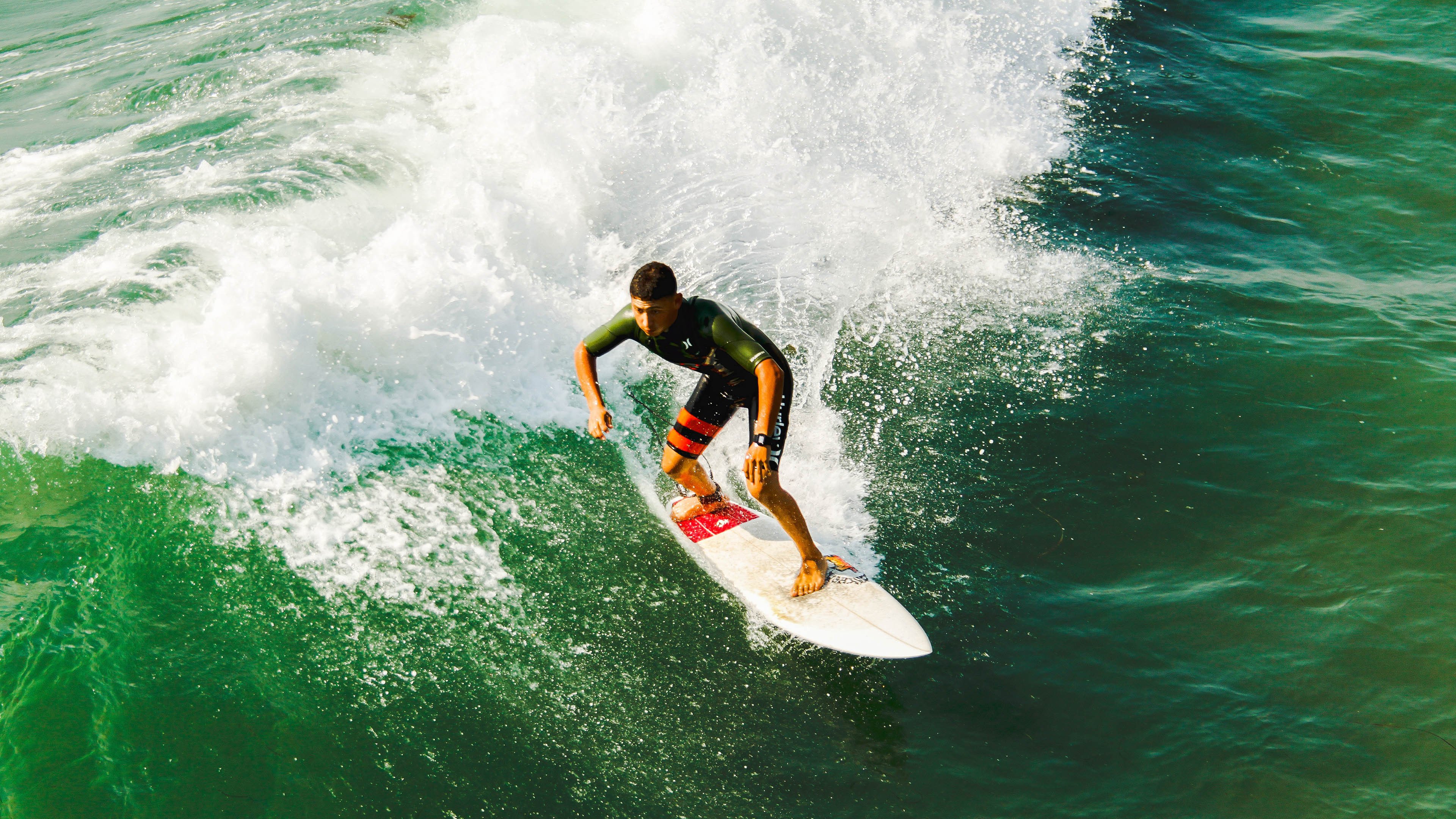 中国跳水队包揽世界杯金牌,全红婵再现水花消失术惊艳全场